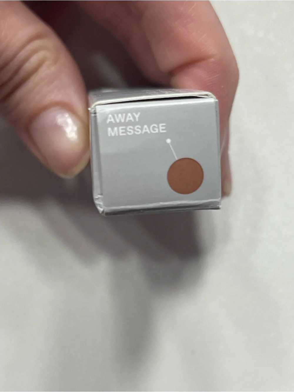 R.E.M. Beauty On Your Collar Plumping Lipgloss - Away Message